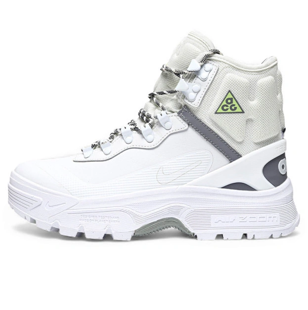 Nike ACG sneakers with delivery - Nike online store