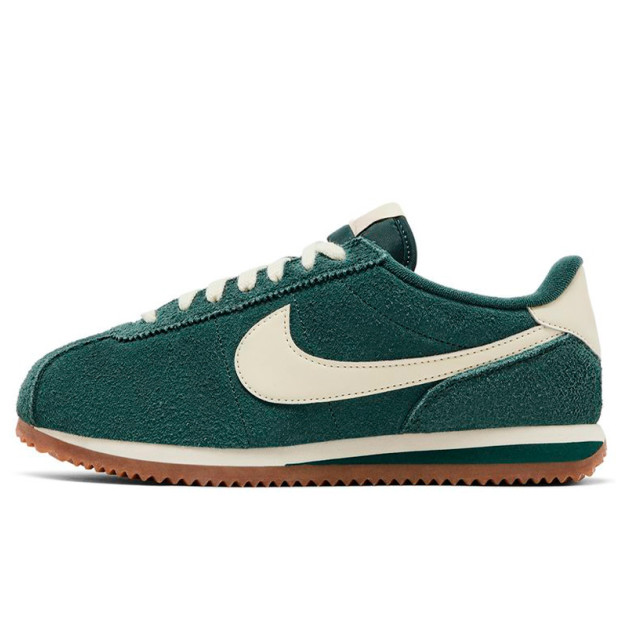 Купить Nike Cortez Velvet Brown FJ5180-200 за 3711 грн