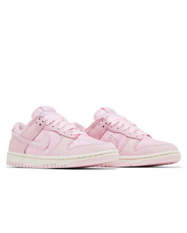 Придбати Nike Dunk Low Lace Pack Regal Pink HJ5870-600 за 4111 грн