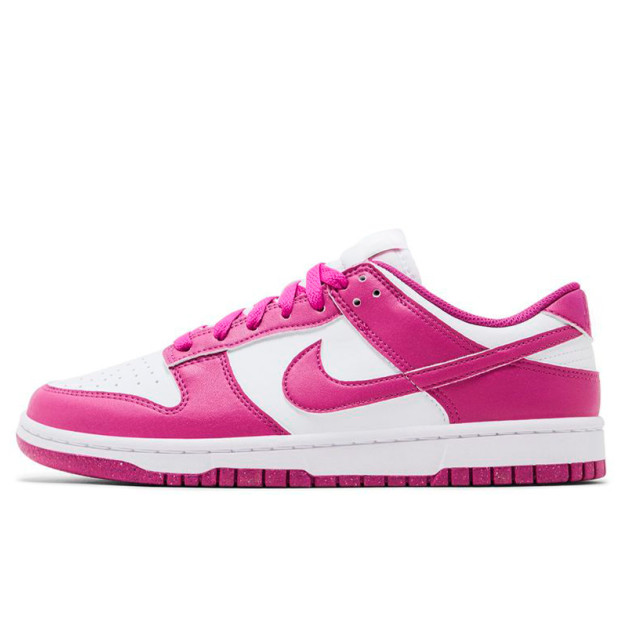 Придбати Nike Dunk Low Pink Corduroy FN7167-100 за 3811 грн