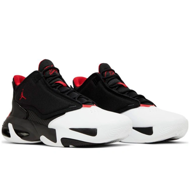 Кроссовки Nike Air Jordan Max Aura 4 купить с доставкой по Украине.