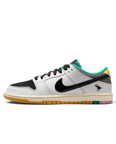 Sneakers Nike SB Dunk Low Pro x CSEF White Clear Emerald HJ4132-100