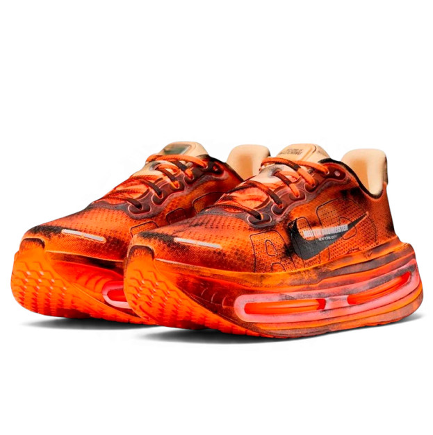 Nike Vomero Premium x Melitta Baumeister Total Orange IQ7166-800