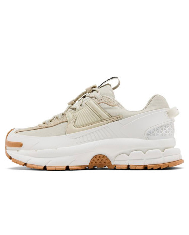 Кросівки Nike Zoom Vomero Roam Winterized Sail Light Stone Gum HQ2181-100