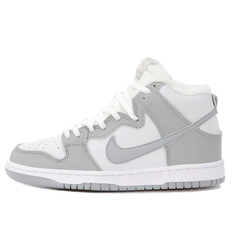 ☆希少☆ NIKE SB dunk high etown HOYAS Придбати Nike SB Dunk High Grey White Winter С МЕХОМ за 3461 грн