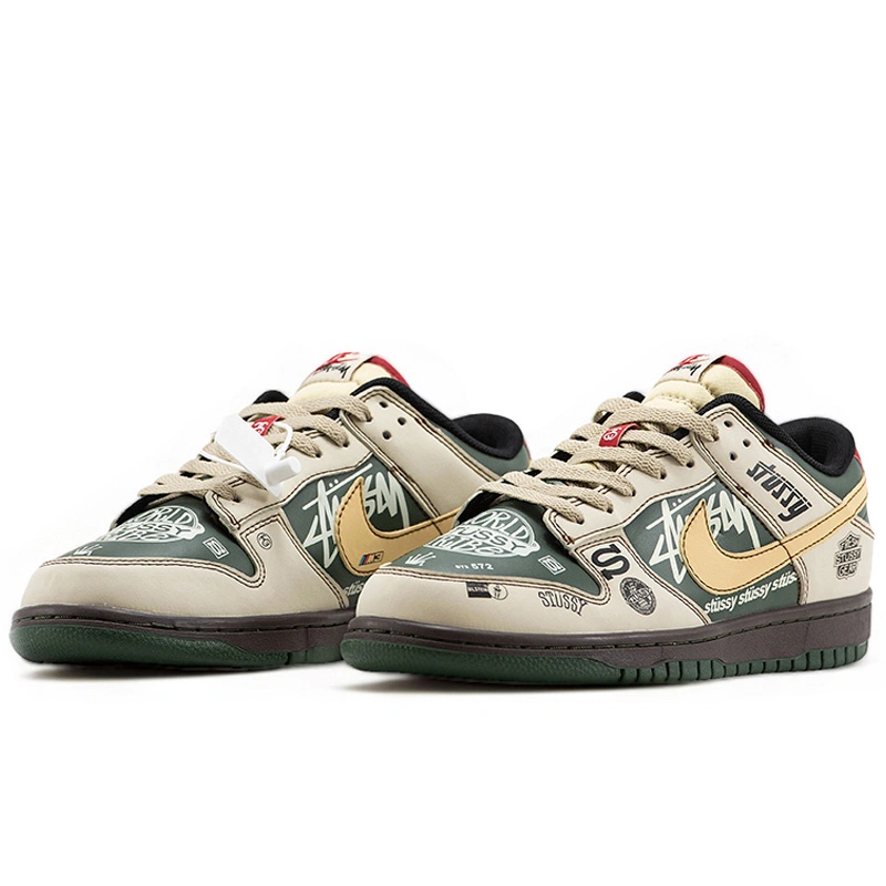 Nike SB Dunk Low x Stussy BMW M3 S 2351482 Nike