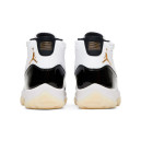 Sneakers Jordan 11 Retro Gratitude Defining Moments CT8012-170
