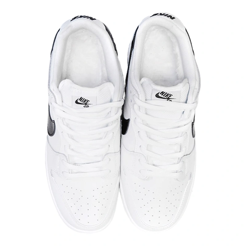 Купить Nike SB Dunk Low White Black Winter С МЕХОМ за 3811 грн