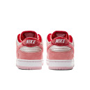 Замша Кроссовки Nike SB Dunk Low StrangeLove Skateboards CT2552-800