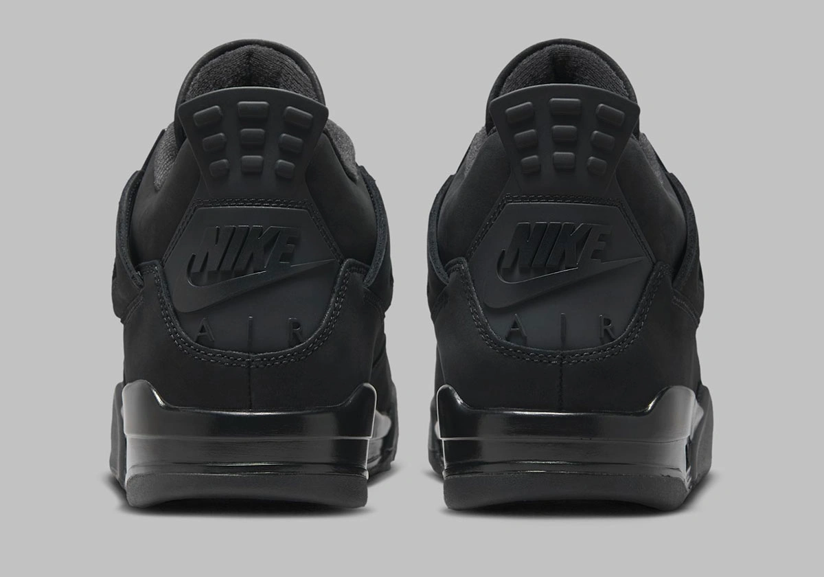 Air Jordan 4 