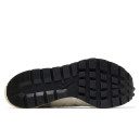 Кожа Кроссовки Nike Sacai VaporWaffle x Jean Paul Gaultier White Black DR5209-100