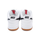 Suede Sneakers Nike SB Dunk Low White Black Winter С МЕХОМ
