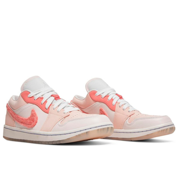 Jordan 1 Low Mighty Swooshers DM5443-666