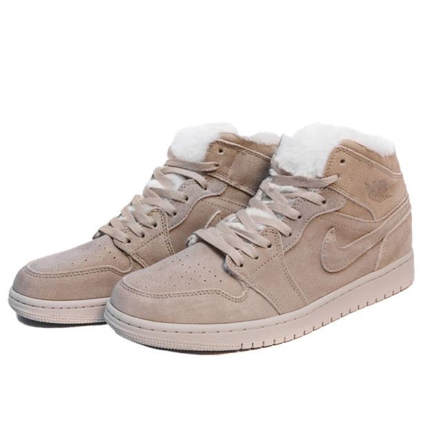 Jordan 1 Rerto Mid Beige Winter С МЕХОМ