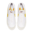 Sneakers Nike Blazer Mid 77 Vintage Optic Yellow BQ6806-101 Women