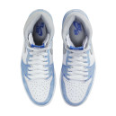 Кроссовки Jordan 1 Retro High OG Hyper Royal 555088-402 Женщинам